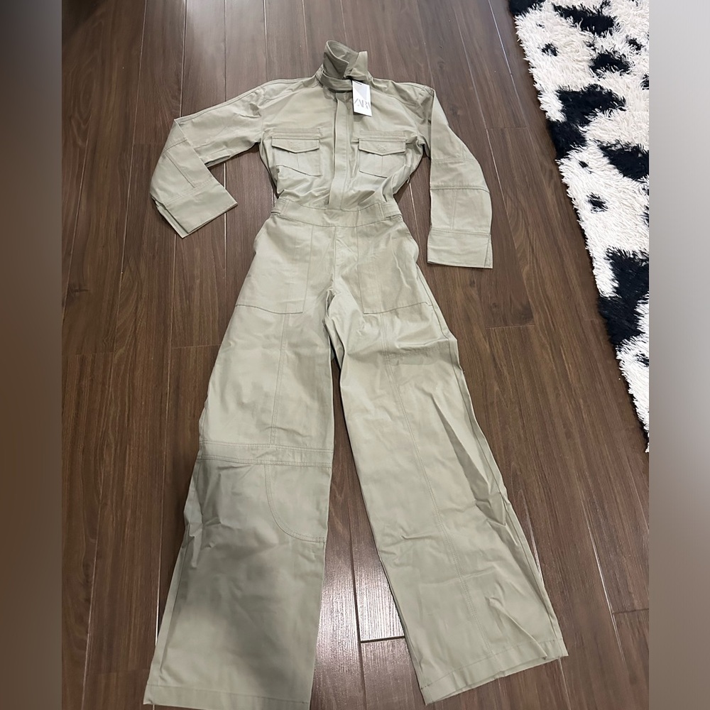 Zara khaki long sleeve cargo jumpsuit